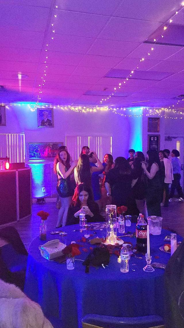 Artistic Dj's Entertainment Company - 2