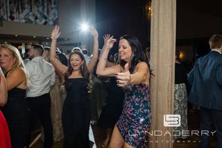 Wedding DJ - Evans Entertainment - 5