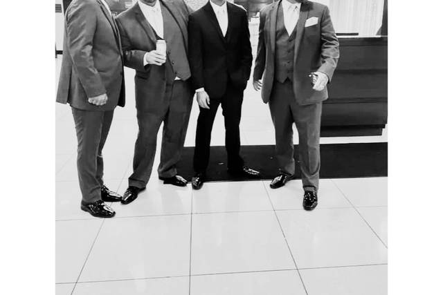 Macaluso's 4