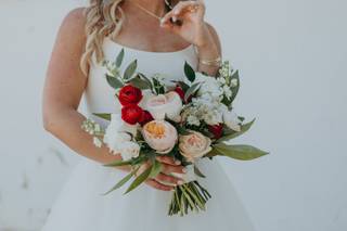 Laura of Lauxmont Floral Designs - 40