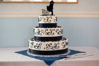 Francesco's Italian Bakery - 5