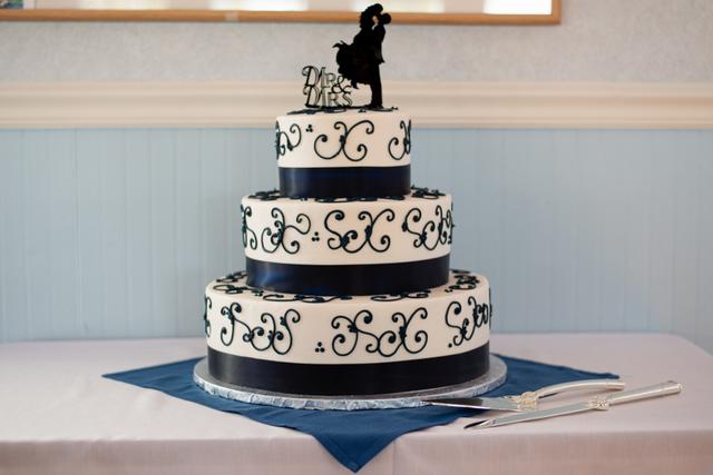 Francesco's Italian Bakery - 2