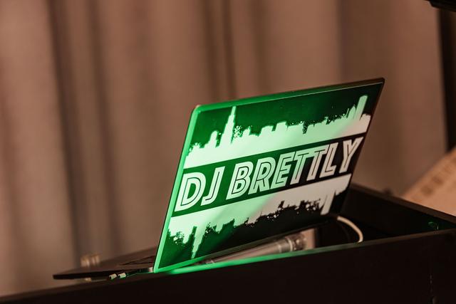 DJ Brettly - 1