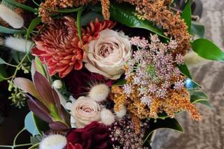 Petal Pusher Floral Boutique - 11