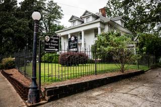 Magnolia Manor Inn & Events - 53
