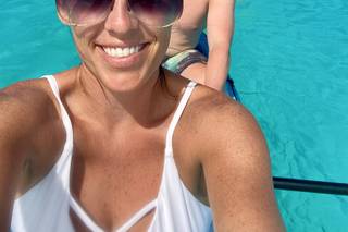 Perfect Honeymoons - 22