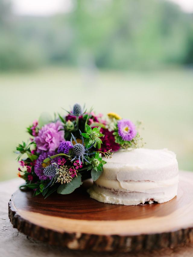 LuAnn's Cupcakes & Bakery - 4