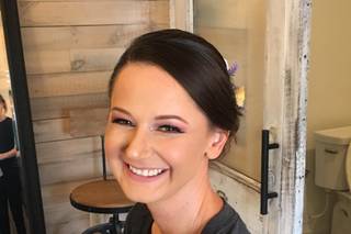 Andrea Bounds Makeup - 24