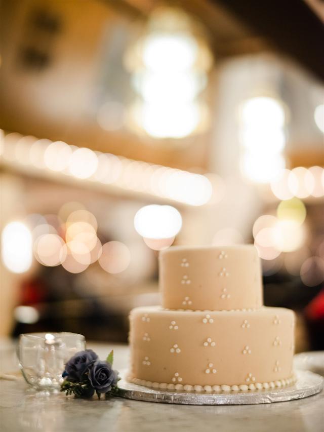 Hoffman's Fine Cakes & Pastries - 1