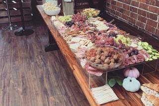 Suite J: Catering & Events - 4