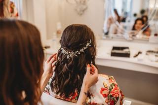 Adorn Salon - 58