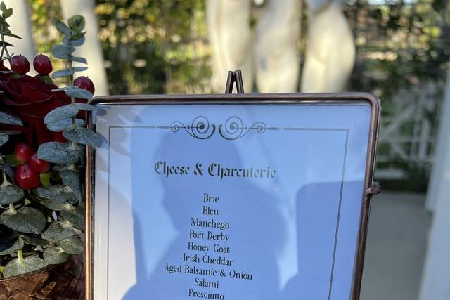 Henri's Exquisite Catering 4