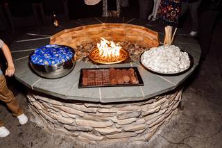 Bay Pointe Inn - 39