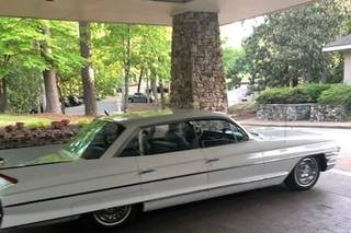 Sweet Glide Vintage Ride Limousine & Coach - 15