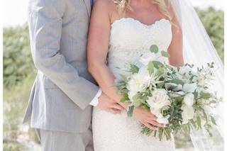 Beach Plum Floral Design - 16