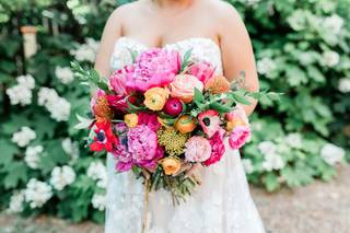 Morna Mae Floral & Design - 15
