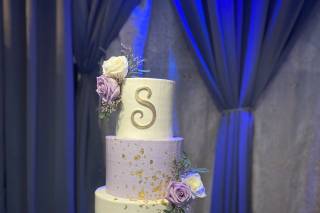 Acuna's Custom Cakes - 18