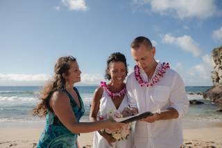 Chrissy Kapoor - Maui Ceremonies - 39