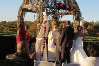 Loving Hearts Ceremonies Rabbi Roger Ross and Reverend Deborah Steen Ross - 7