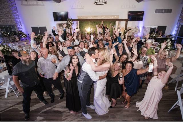 ALL PRO DJS & Photobooth 3
