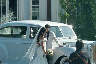 Mark of Elegance Limousine Services - 14