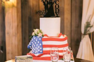 Darla's Cakery - 7