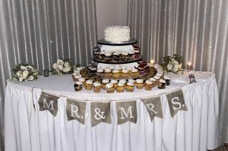 Simply Sweet Cupcakes - 9