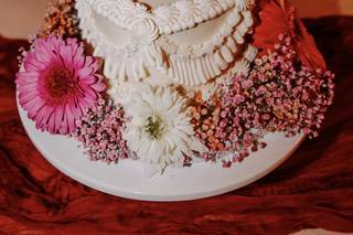 The Naked Cupcake - 38