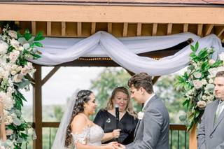 Officiant Kim - 6