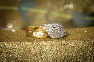 Engagement Ring vs. Wedding Ring: What's the Difference? - Ken & Dana Design