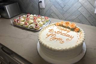 Bloom Custom Cakes - 102