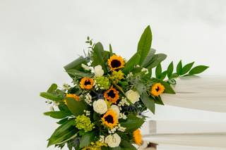 Westover's Flowers & Gifts - 34