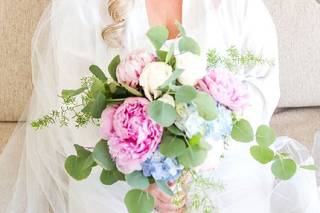 Eve's Florist - 34
