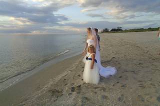 Simple Seaside Ceremonies - 16