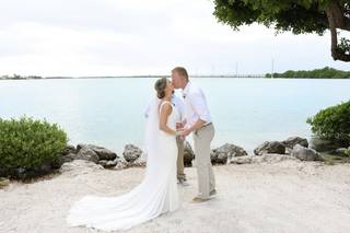 McLaughlin Photo & Video - 11