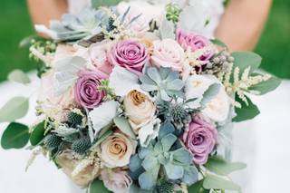 Blooms Reston Floral - 92