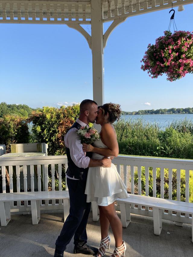 Stephanie D Singleton - Officiant/Love Coach - 3