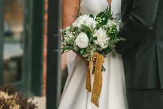 Violet Floral Designs of Baltimore, LLC - 37
