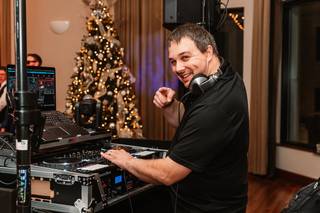 Shattered Sound DJ Entertainment - 15