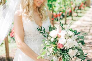 Monica's Floral Designs - 15