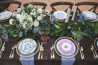 Southern Vintage Table - 89