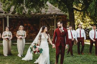 Linh's Bridal & Alterations - 102