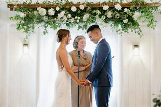 Ceremony Officiants - Rev. Laura Cannon & Associates - 39