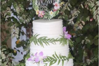 Mare's Custom Cakes - 23