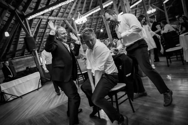 AARON TOPFER: Nationally Award-Winning Musician & DJ 1