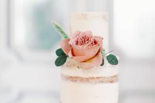 The Cupcake Shoppe Bakery - 25