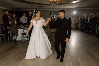 Bridal Suite Boutique - 14