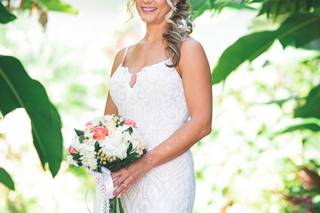 The White Magnolia - 13