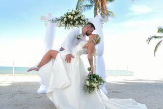 Family Affair Key West Wedding Planning Services - 52