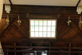 The Old Lantern Inn and Barn - 6